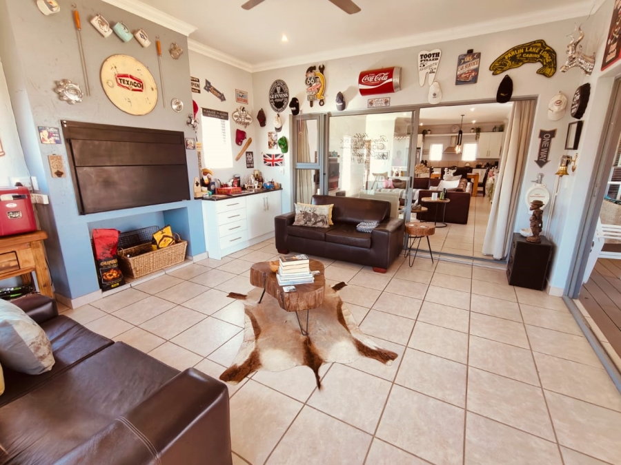 4 Bedroom Property for Sale in Vaal Marina Gauteng