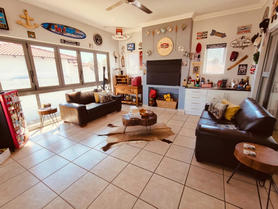4 Bedroom Property for Sale in Vaal Marina Gauteng