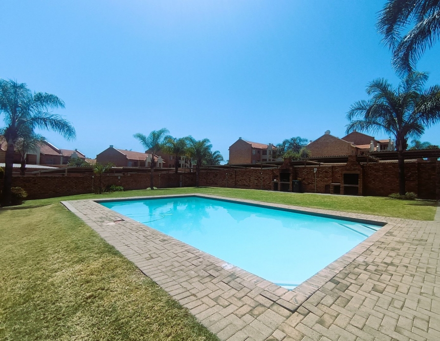 2 Bedroom Property for Sale in Celtisdal Gauteng