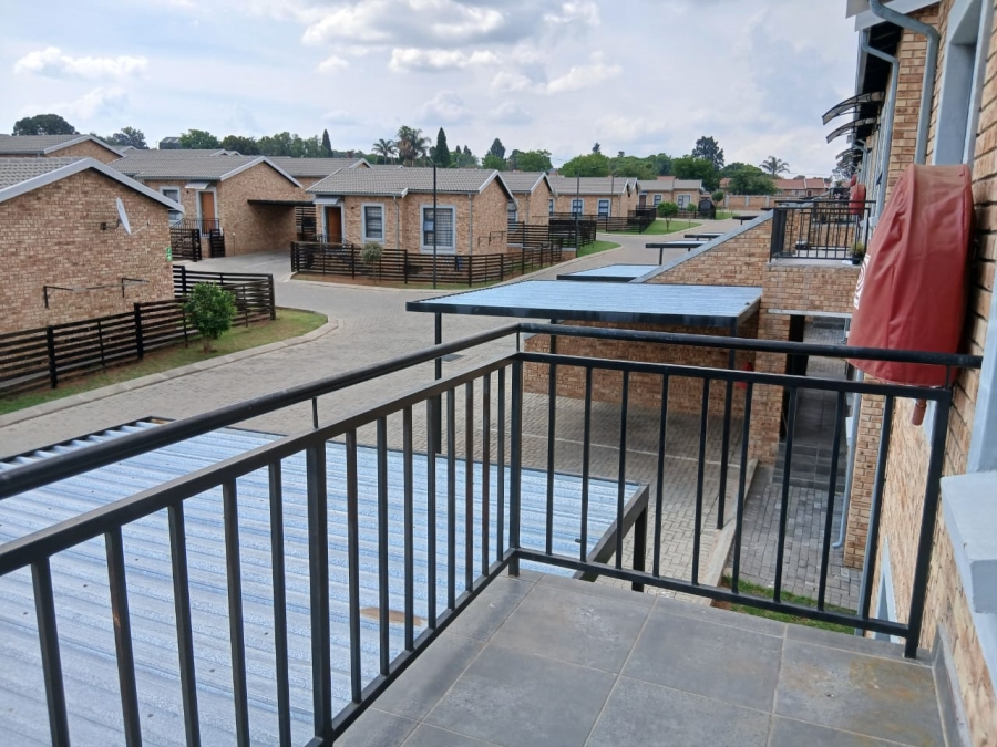 To Let 1 Bedroom Property for Rent in Groblerpark Gauteng