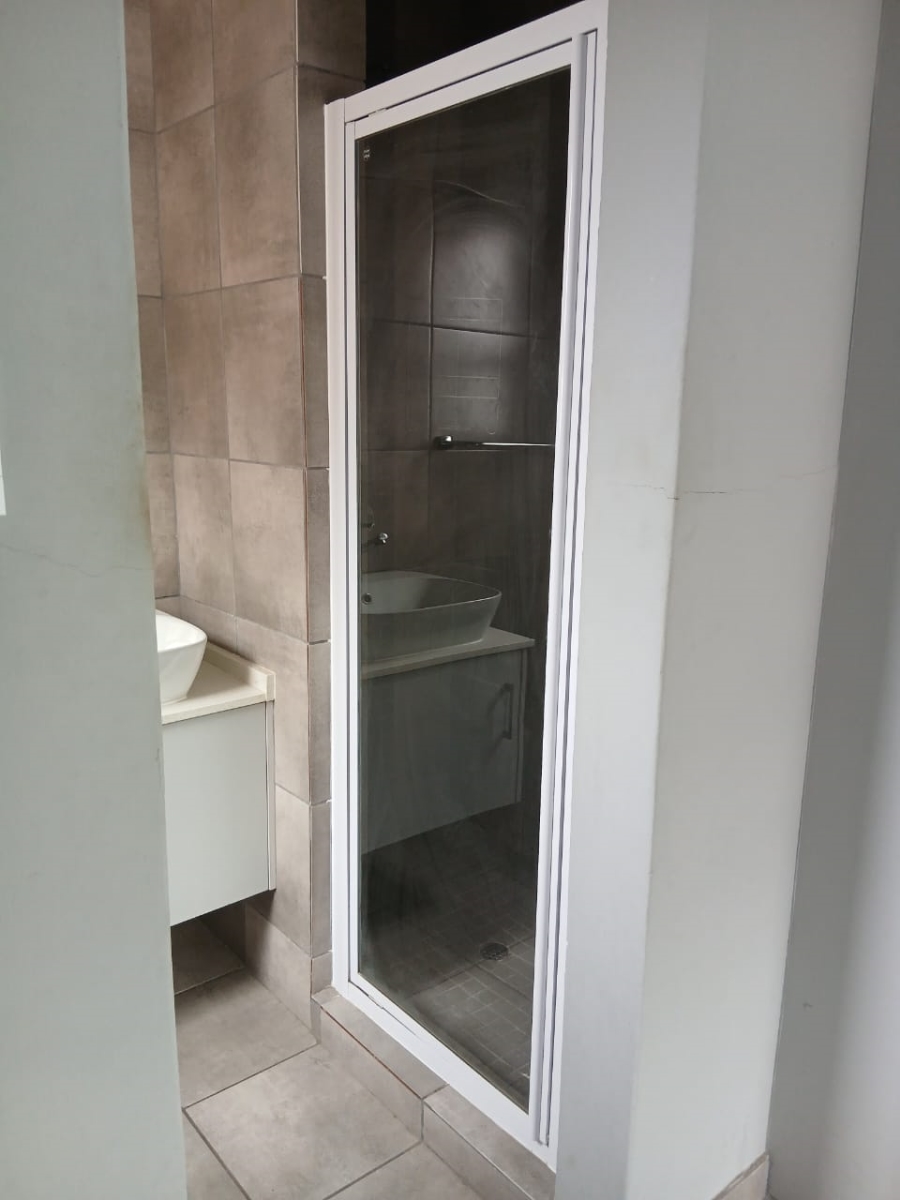 To Let 1 Bedroom Property for Rent in Groblerpark Gauteng