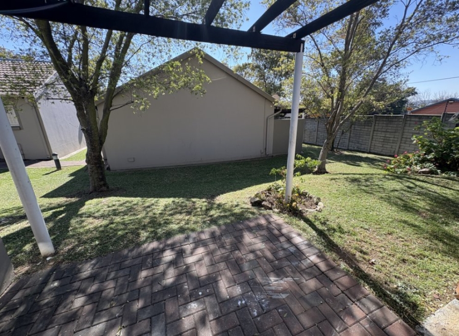 2 Bedroom Property for Sale in Greenstone Hill Gauteng