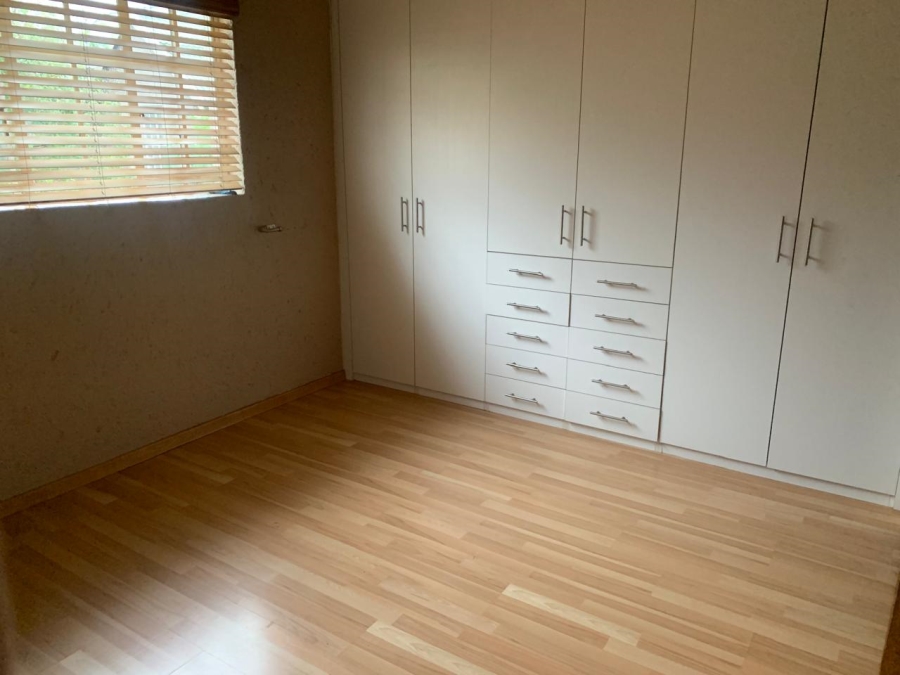 To Let 2 Bedroom Property for Rent in Bassonia Rock Gauteng