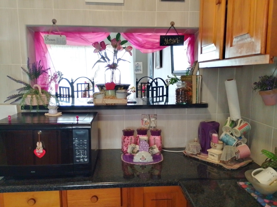 2 Bedroom Property for Sale in Springs Central Gauteng