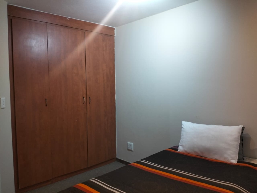 To Let 2 Bedroom Property for Rent in Pollak Park Gauteng