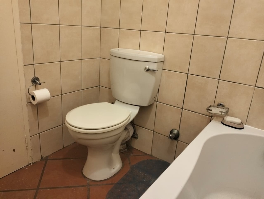 To Let 2 Bedroom Property for Rent in Pollak Park Gauteng