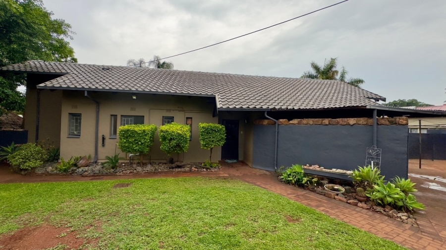 3 Bedroom Property for Sale in Annlin Gauteng