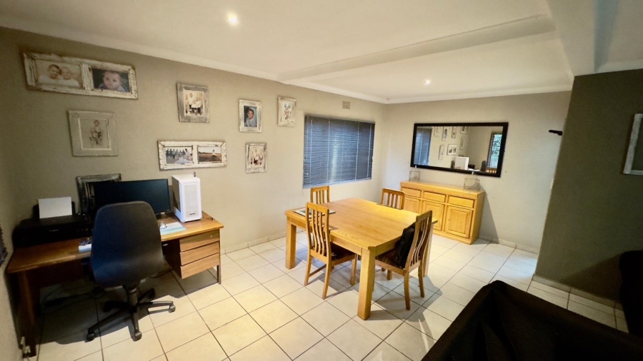 3 Bedroom Property for Sale in Annlin Gauteng