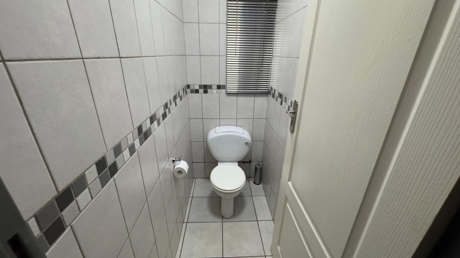 3 Bedroom Property for Sale in Annlin Gauteng