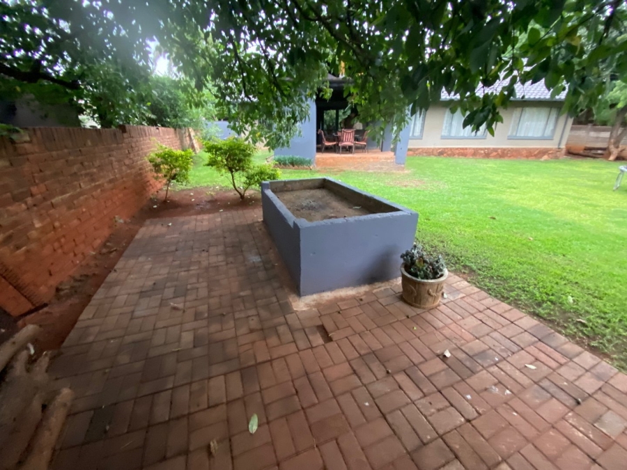 3 Bedroom Property for Sale in Annlin Gauteng