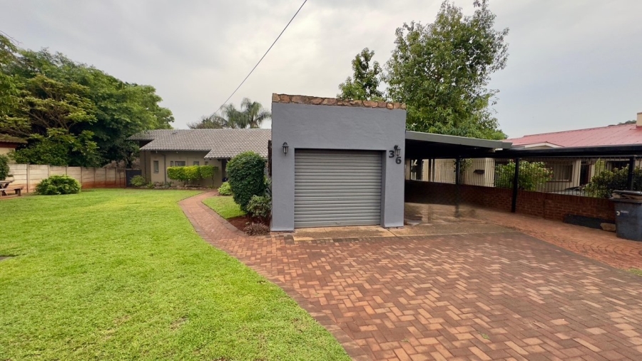 3 Bedroom Property for Sale in Annlin Gauteng