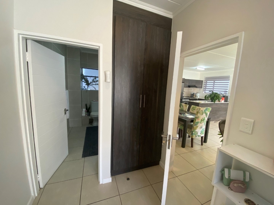 To Let 2 Bedroom Property for Rent in Olivedale Gauteng
