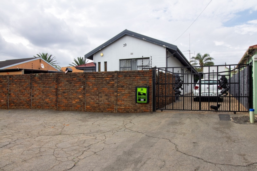 3 Bedroom Property for Sale in Gerdview Gauteng