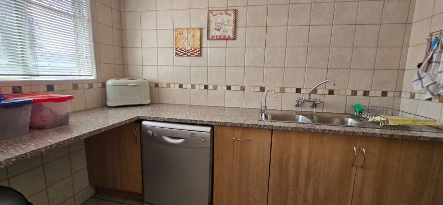 4 Bedroom Property for Sale in Randhart Gauteng