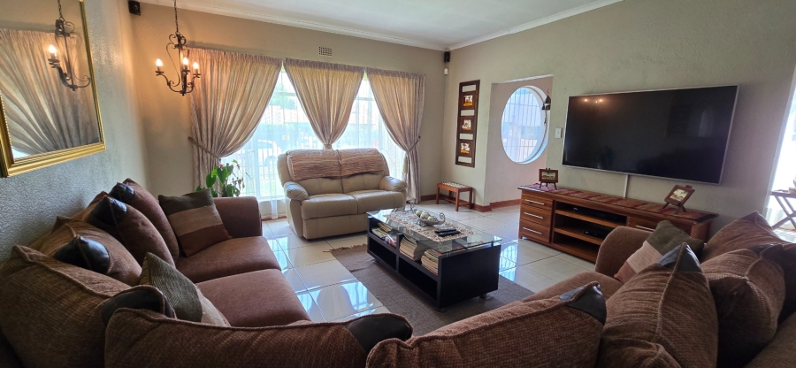 4 Bedroom Property for Sale in Randhart Gauteng