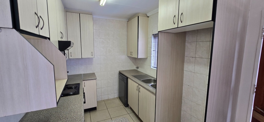 4 Bedroom Property for Sale in Randhart Gauteng