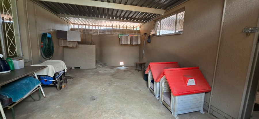 4 Bedroom Property for Sale in Randhart Gauteng