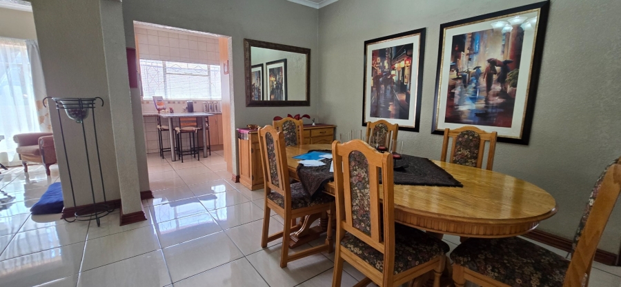 4 Bedroom Property for Sale in Randhart Gauteng