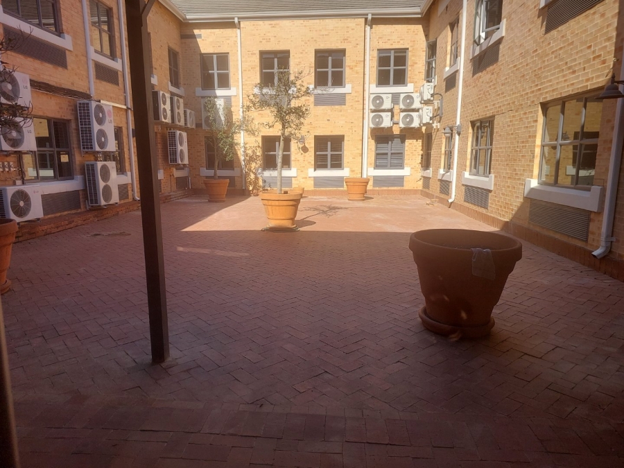 To Let commercial Property for Rent in Sunninghill Gauteng