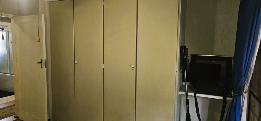 3 Bedroom Property for Sale in Die Hoewes Gauteng