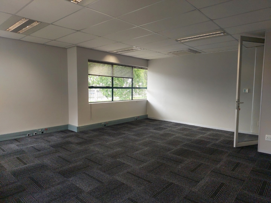 Commercial Property for Sale in Woodmead Gauteng