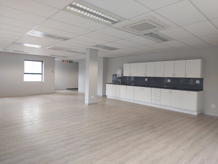 Commercial Property for Sale in Woodmead Gauteng