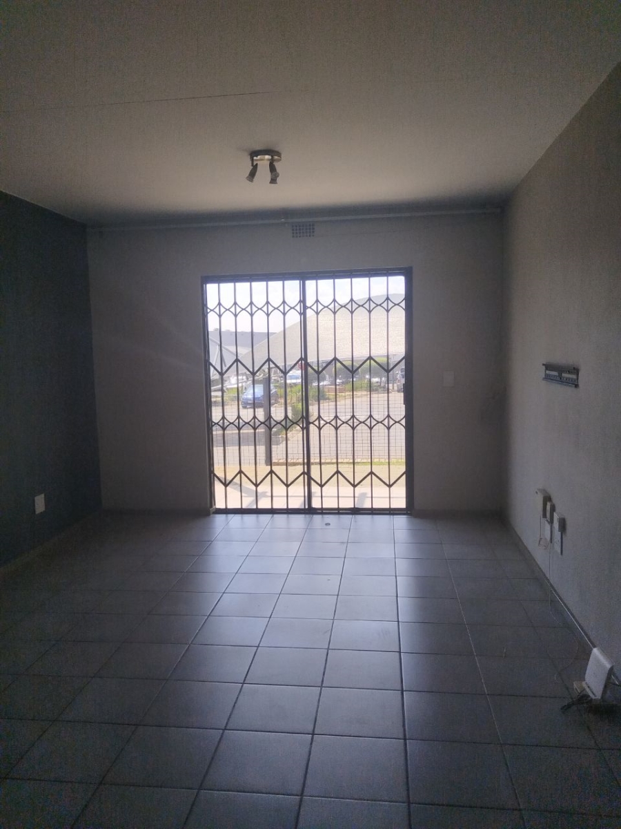 To Let 2 Bedroom Property for Rent in Clubview Gauteng