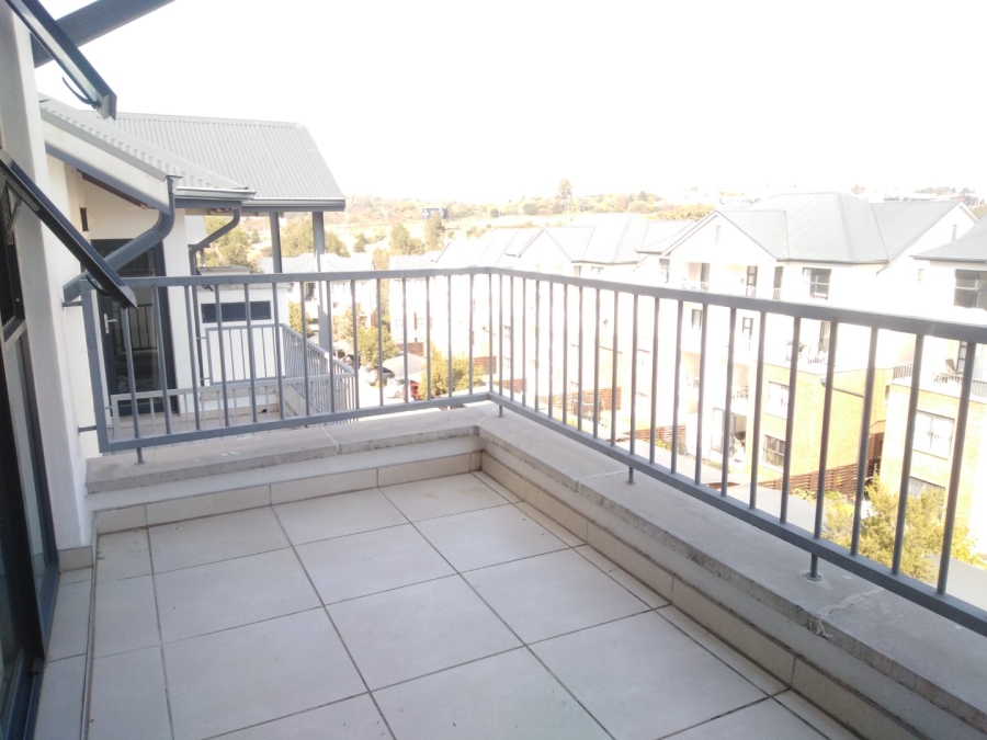 To Let 1 Bedroom Property for Rent in Olivedale Gauteng