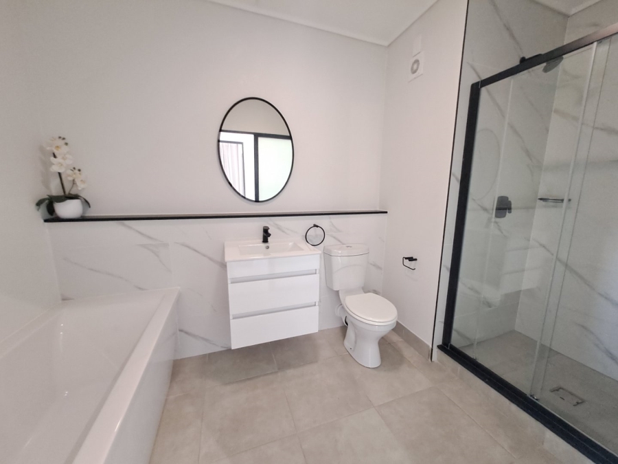 To Let 3 Bedroom Property for Rent in Waterfall Gauteng