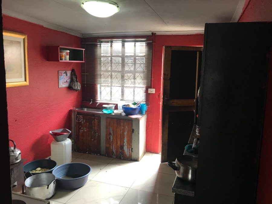 1 Bedroom Property for Sale in Jabavu Gauteng