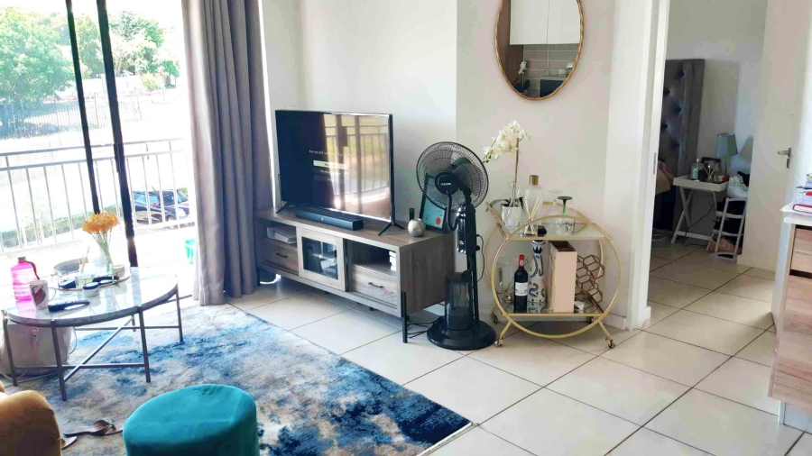 To Let 1 Bedroom Property for Rent in Modderfontein Gauteng