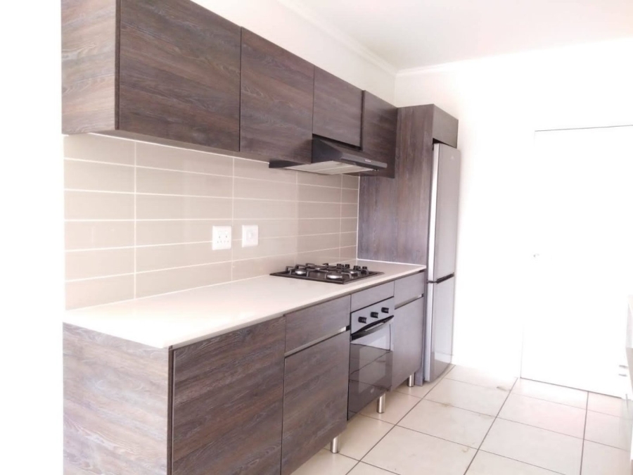 To Let 1 Bedroom Property for Rent in Olivedale Gauteng