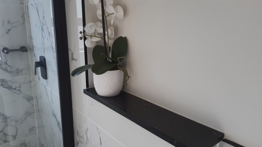 To Let 2 Bedroom Property for Rent in Waterfall Gauteng