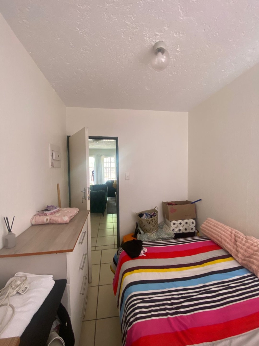 2 Bedroom Property for Sale in Gezina Gauteng