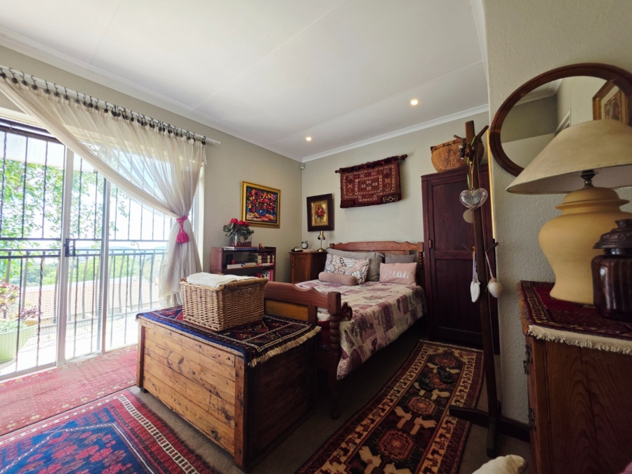 2 Bedroom Property for Sale in La Montagne Gauteng