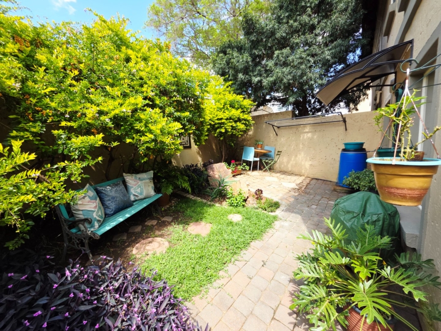 2 Bedroom Property for Sale in La Montagne Gauteng