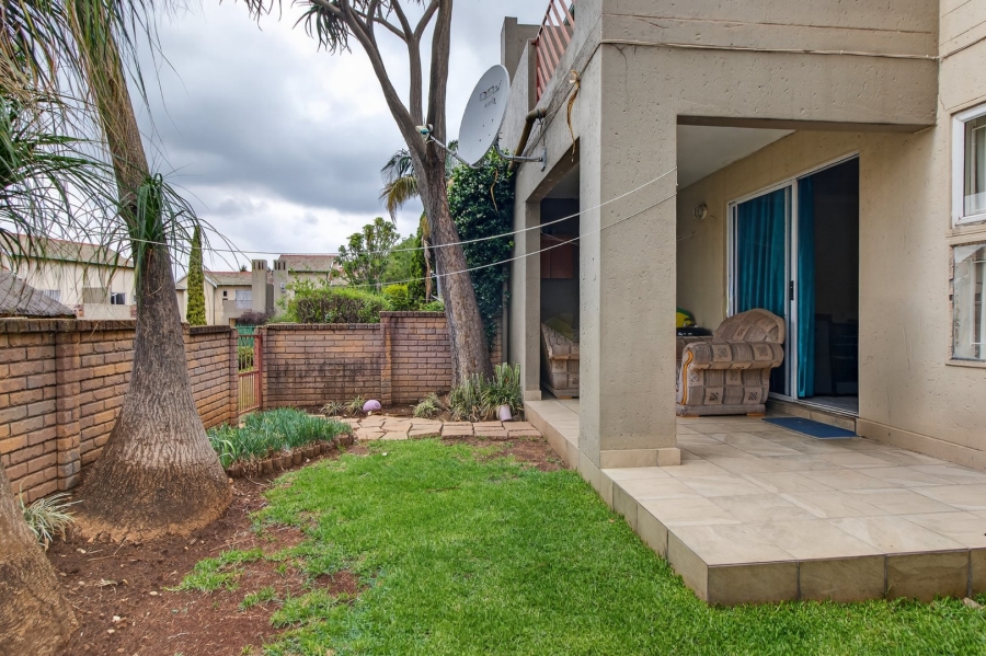 2 Bedroom Property for Sale in Bromhof Gauteng