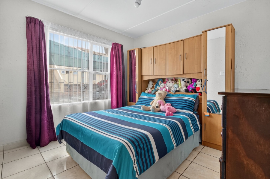 2 Bedroom Property for Sale in Bromhof Gauteng