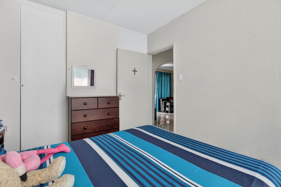 2 Bedroom Property for Sale in Bromhof Gauteng