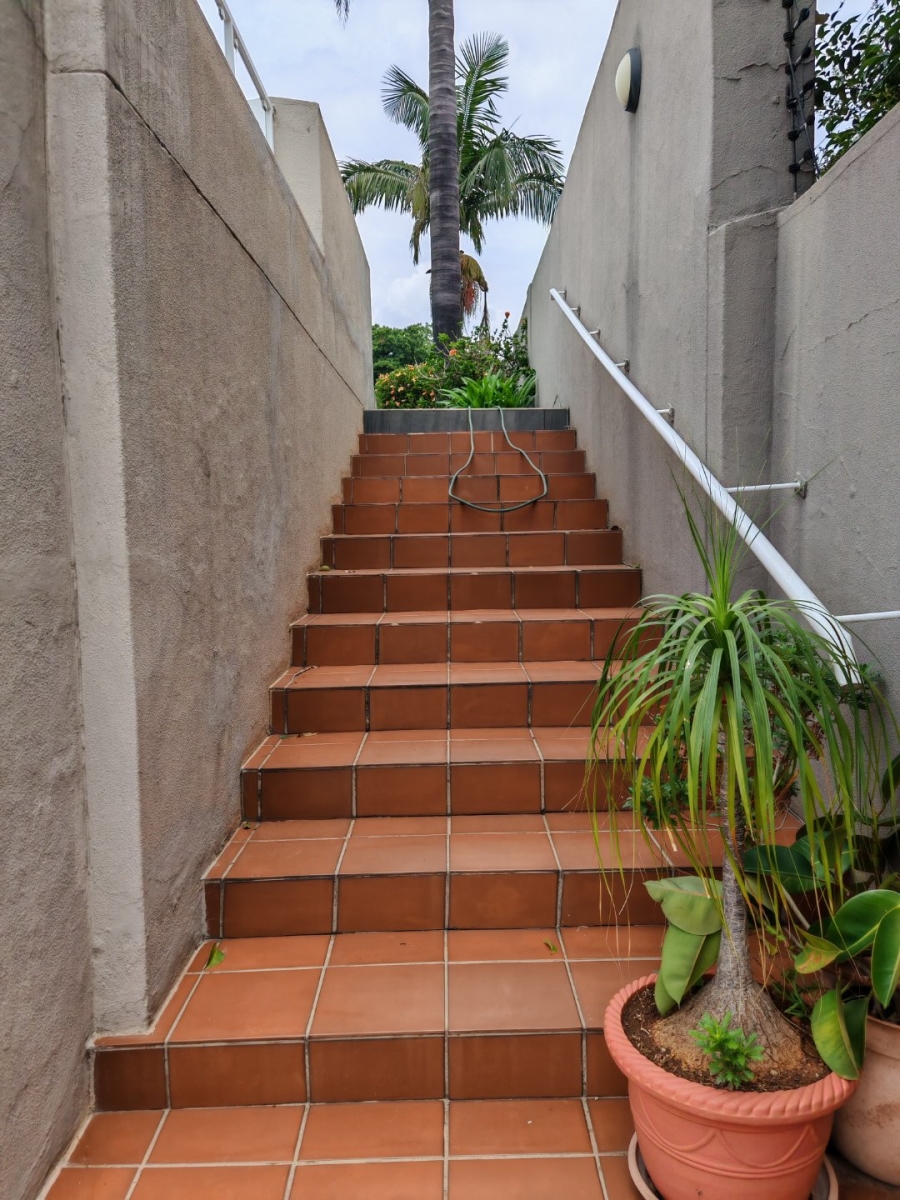 7 Bedroom Property for Sale in Observatory Gauteng