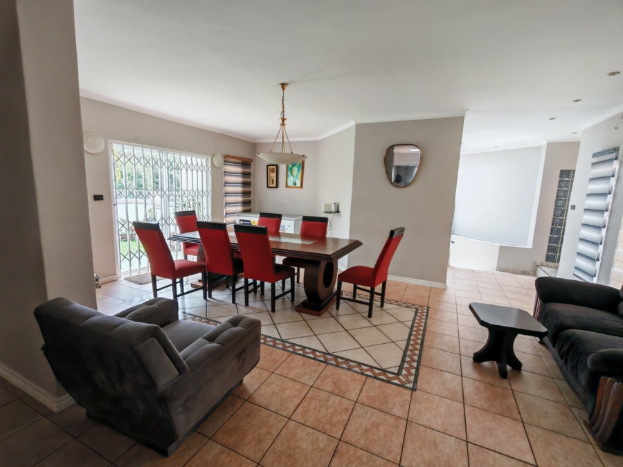 7 Bedroom Property for Sale in Observatory Gauteng