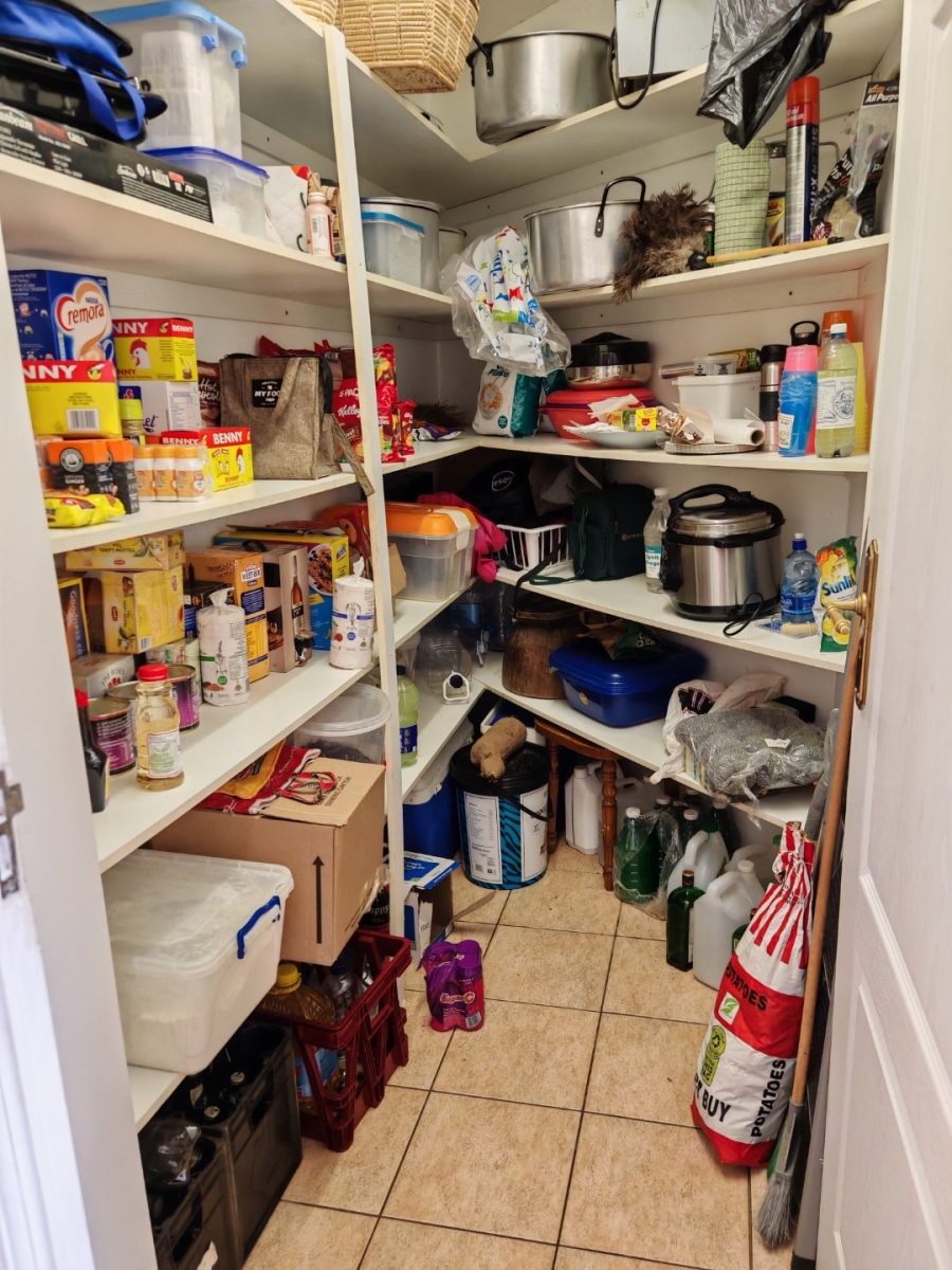 7 Bedroom Property for Sale in Observatory Gauteng