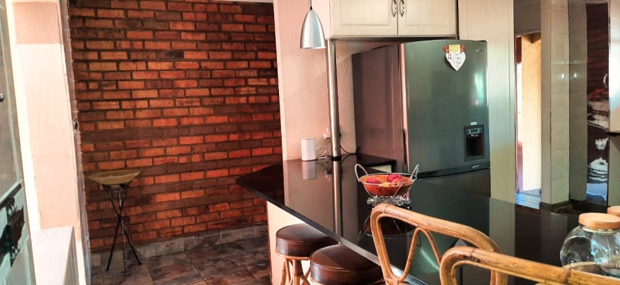 4 Bedroom Property for Sale in Leachville Ext 1 Gauteng