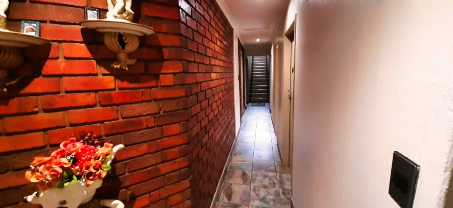 4 Bedroom Property for Sale in Leachville Ext 1 Gauteng