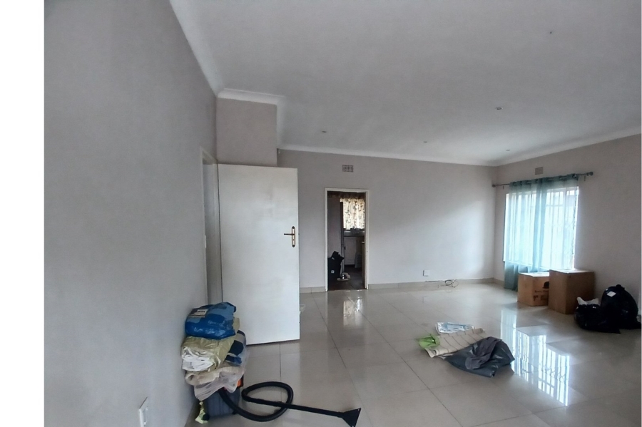 3 Bedroom Property for Sale in Dawnview Gauteng