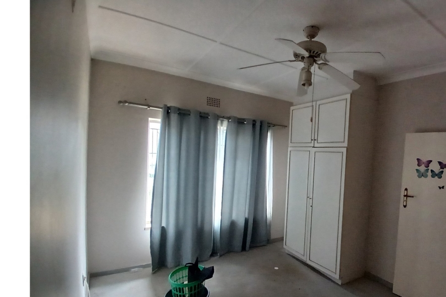 3 Bedroom Property for Sale in Dawnview Gauteng