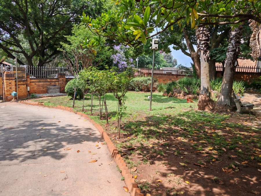 3 Bedroom Property for Sale in Observatory Gauteng