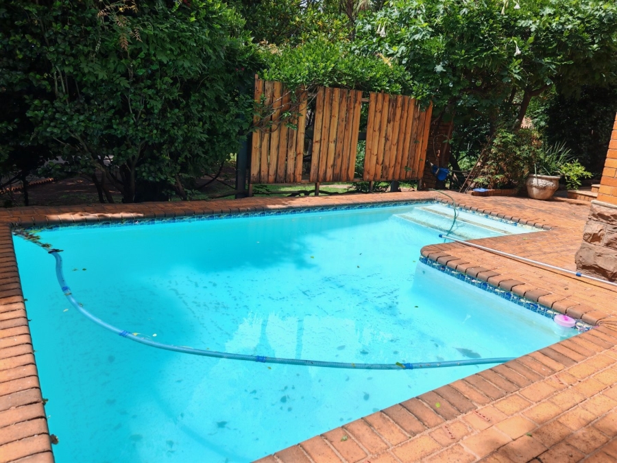 3 Bedroom Property for Sale in Observatory Gauteng