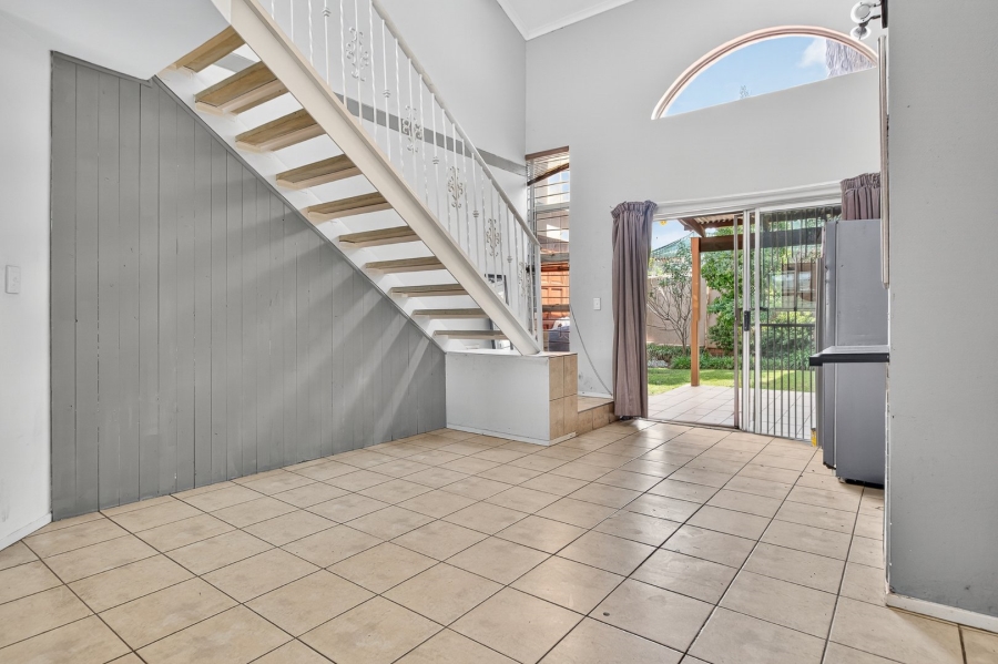 2 Bedroom Property for Sale in Noordhang Gauteng