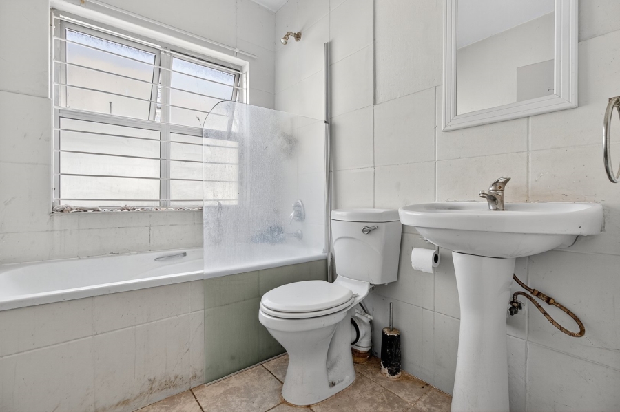 2 Bedroom Property for Sale in Noordhang Gauteng